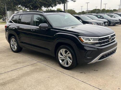 2022 Volkswagen Atlas 3.6L SE w/Technology