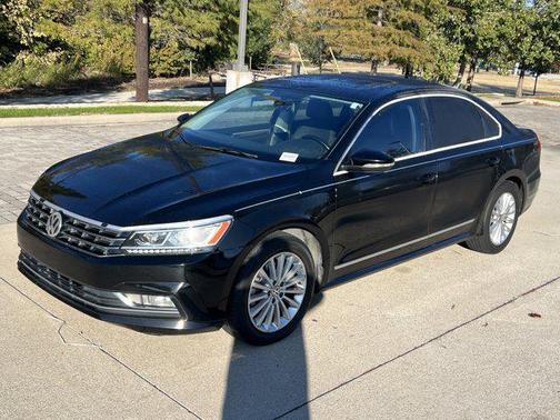 2016 Volkswagen Passat 1.8T SE