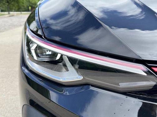 2025 Volkswagen Golf GTI 2.0T SE DSG