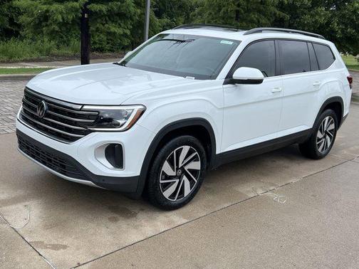 2025 Volkswagen Atlas 2.0T SE w/Technology 4MOTION