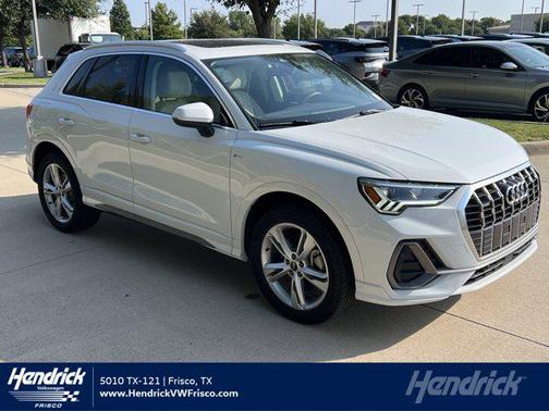 2024 Audi Q3 45 S line Premium Plus