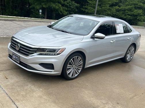2020 Volkswagen Passat 2.0T SE