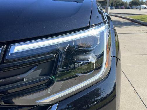 2025 Volkswagen Atlas 2.0T SEL Premium R-Line 4MOTION