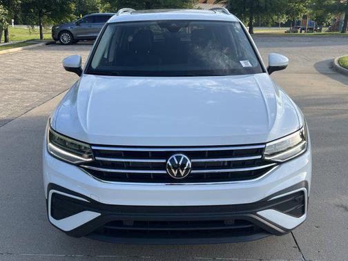 2024 Volkswagen Tiguan 2.0T SE 4MOTION