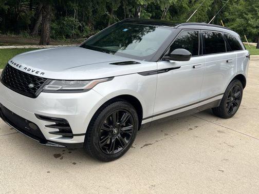 Hakuba Silver Metallic 2023 Land Rover Range Rover Velar P250 S R-Dynamic