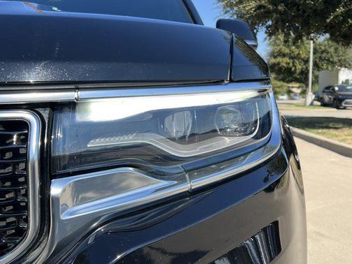 2023 Jeep Wagoneer Series III 4x2