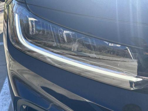 Deep Black Pearl 2026 Volkswagen Jetta 1.4T S