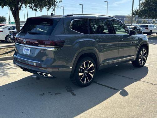 2025 Volkswagen Atlas 2.0T SEL Premium R-Line 4MOTION
