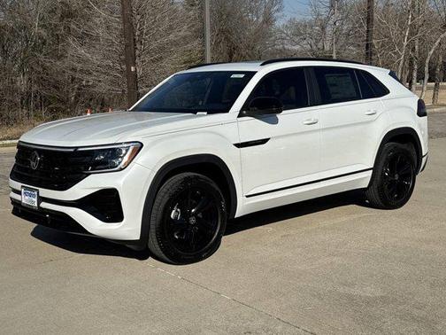 opal white pearl 2026 Volkswagen Atlas Cross Sport 2.0T SEL