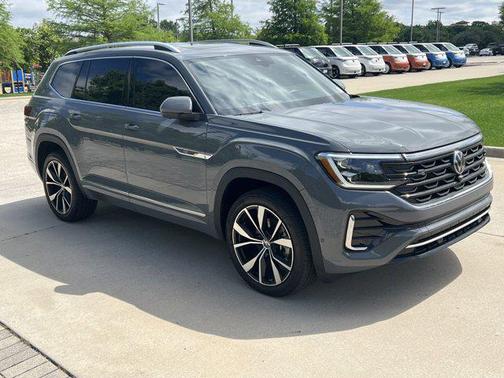 2025 Volkswagen Atlas 2.0T SEL Premium R-Line 4MOTION