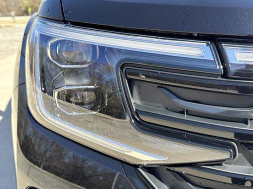 2025 Volkswagen Atlas Cross Sport 2.0T SEL