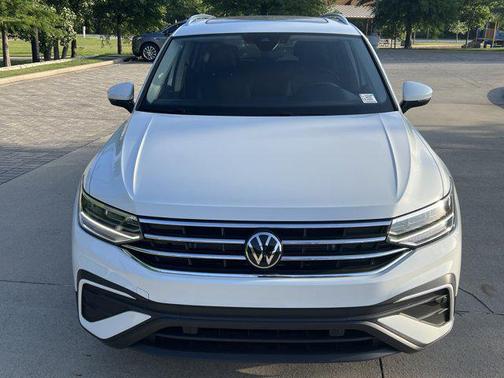 2024 Volkswagen Tiguan 2.0T SE 4MOTION
