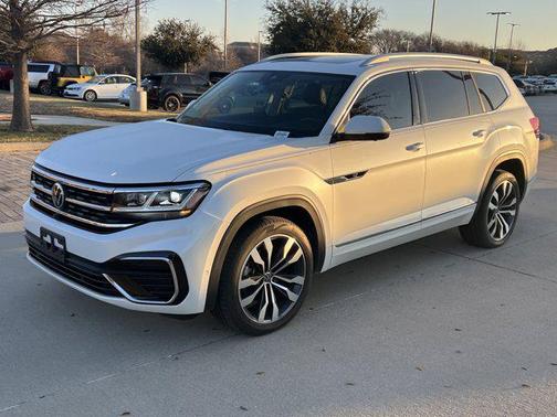 2022 Volkswagen Atlas 3.6L SEL Premium