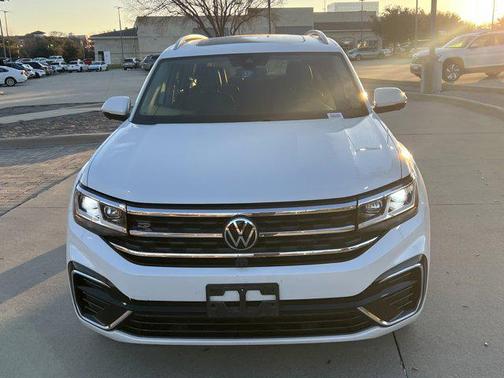 2022 Volkswagen Atlas 3.6L SEL Premium