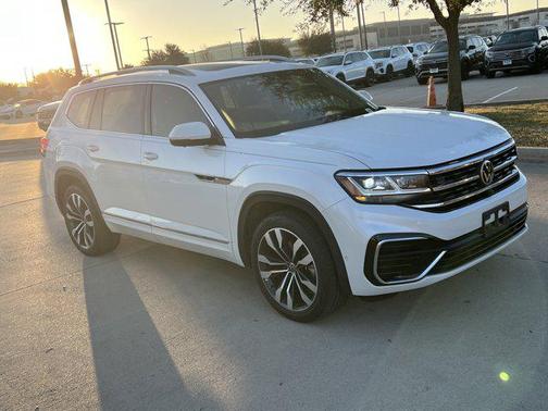 2022 Volkswagen Atlas 3.6L SEL Premium