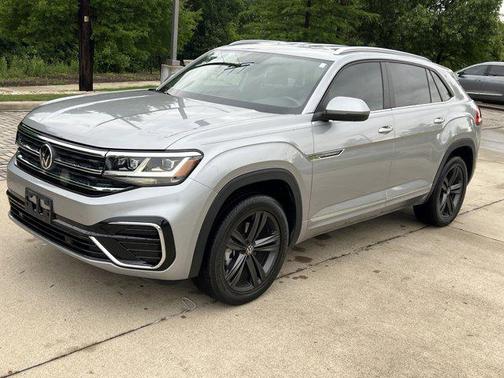 2021 Volkswagen Atlas Cross Sport 3.6L V6 SE w/Technology R-Line