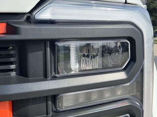 STAR WHITE 2023 Ford F-250 Lariat