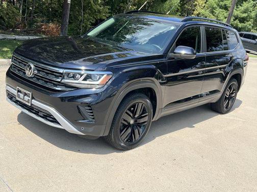 2022 Volkswagen Atlas 3.6L SE w/Technology