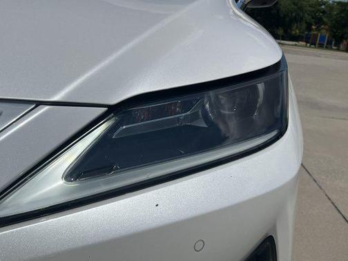 2021 Lexus RX 450h Base
