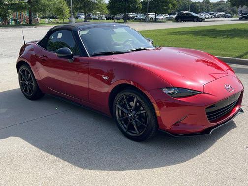 2016 Mazda MX-5 Miata Club