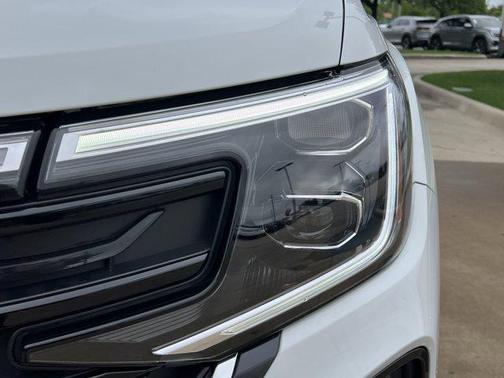 2024 Volkswagen Atlas Cross Sport 2.0T SE w/Technology 4MOTION
