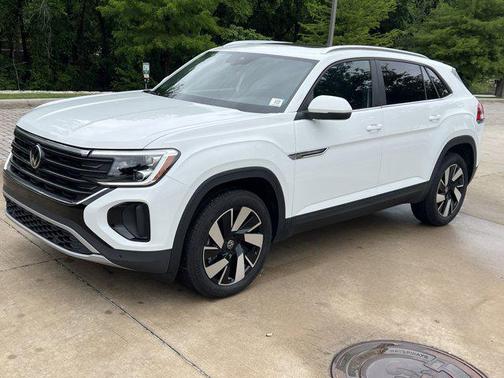 2024 Volkswagen Atlas Cross Sport 2.0T SE w/Technology 4MOTION