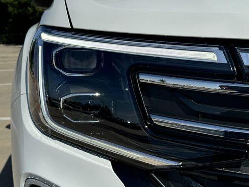 2026 Volkswagen Atlas Peak Edition