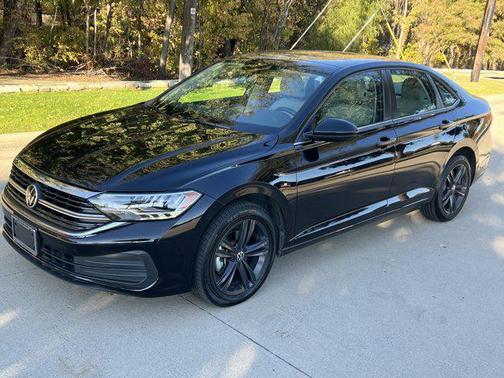 2022 Volkswagen Jetta 1.5T SE