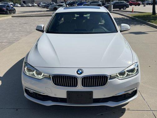 2017 BMW 330 330i
