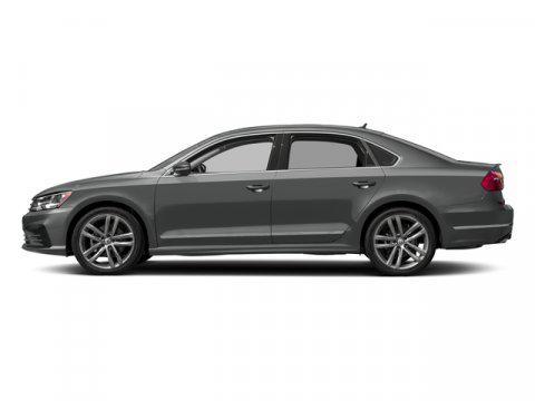 2018 Volkswagen Passat 2.0T R-Line