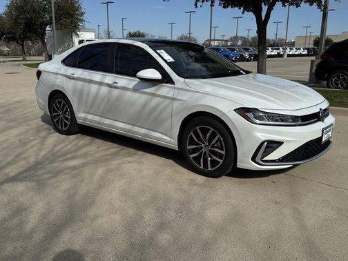 2025 Volkswagen Jetta 1.5T SE