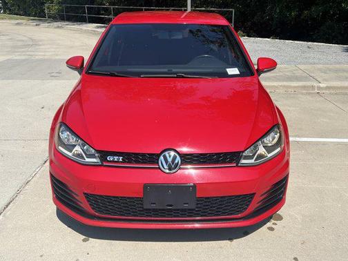 2017 Volkswagen Golf GTI 2.0T S 4-Door