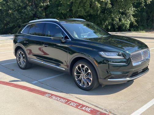 2021 Lincoln Nautilus Reserve