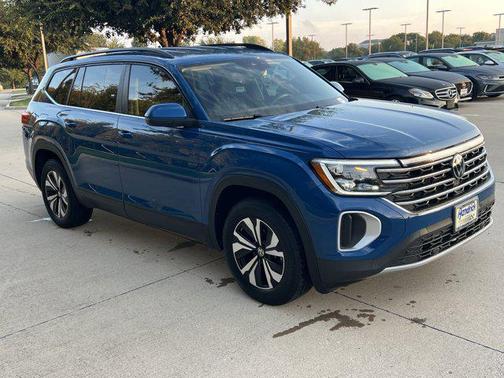 2025 Volkswagen Atlas 2.0T SE