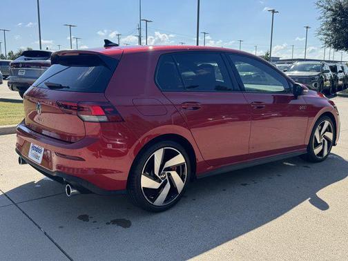 2025 Volkswagen Golf GTI 2.0T S DSG