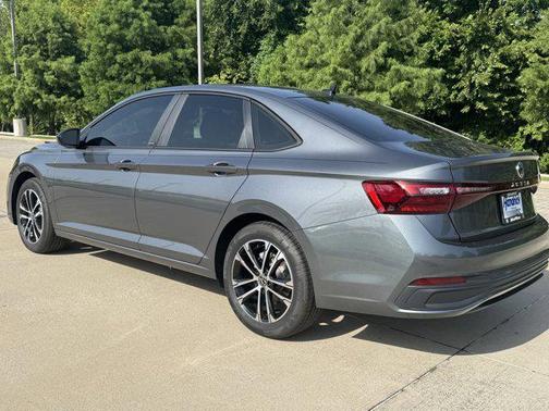 Platinum Gray Metallic 2026 Volkswagen Jetta 1.4T S