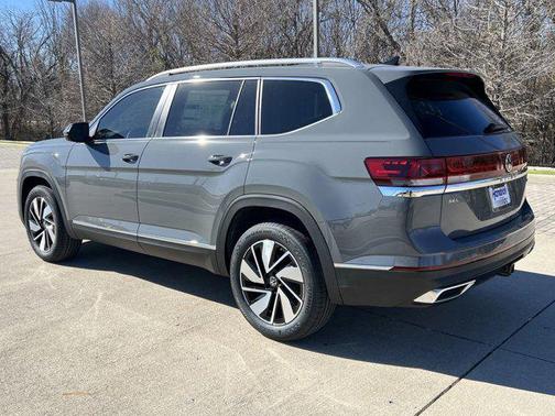2025 Volkswagen Atlas 2.0T SEL