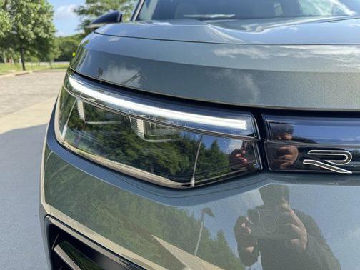 2025 Volkswagen Tiguan 2.0T SE R-Line Black 4MOTION