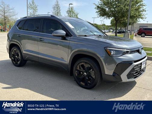 Platinum Gray Metallic 2026 Volkswagen Taos SE