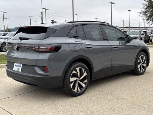 2025 Volkswagen ID.4 Pro