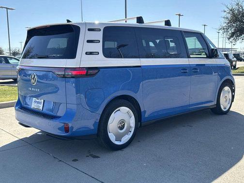 2025 Volkswagen ID. Buzz 1st Edition with 4MOTION