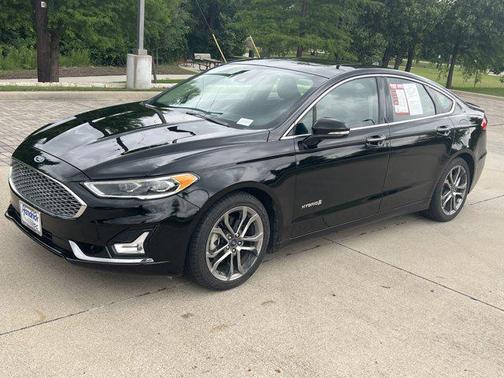 2019 Ford Fusion Hybrid Titanium