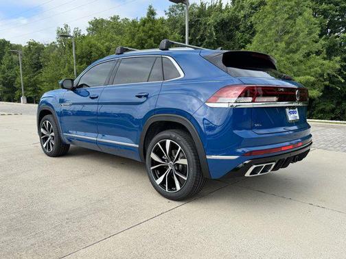 2025 Volkswagen Atlas Cross Sport 2.0T SEL Premium