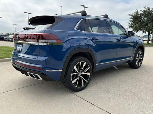 2025 Volkswagen Atlas Cross Sport 2.0T SEL Premium