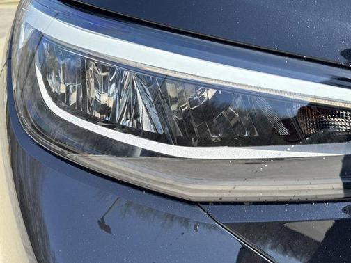 2025 Volkswagen ID.4 Pro