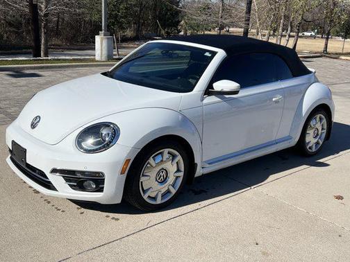 2019 Volkswagen Beetle 2.0T SE