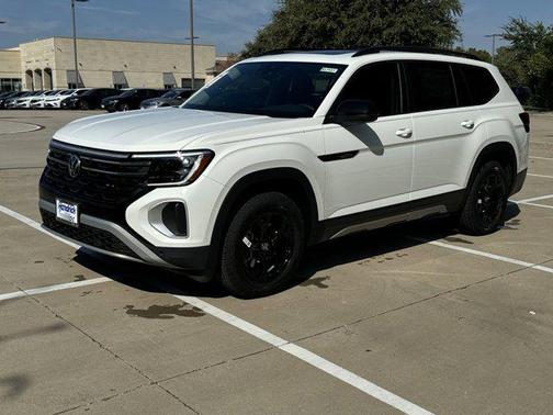 2025 Volkswagen Atlas 2.0T Peak Edition