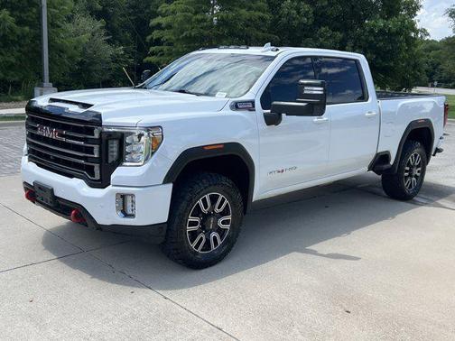 2022 GMC Sierra 2500 AT4