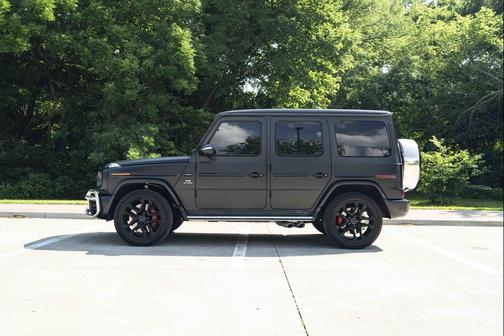 MANUFAKTUR Night Black Magno 2024 Mercedes-Benz AMG G 63 4MATIC