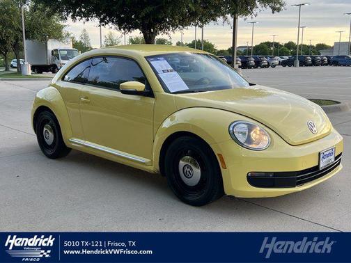 Yellow Rush 2014 Volkswagen Beetle 2.5L